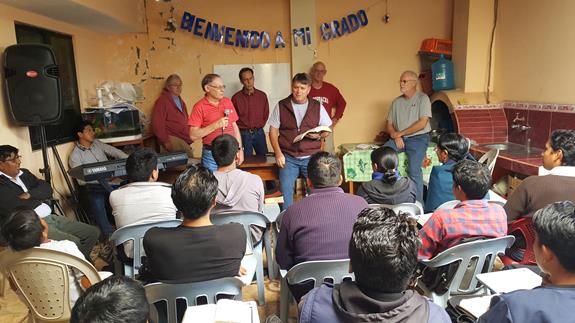 Abide medical team report to Peniel Seminary students in Riobamba, Ecuador.